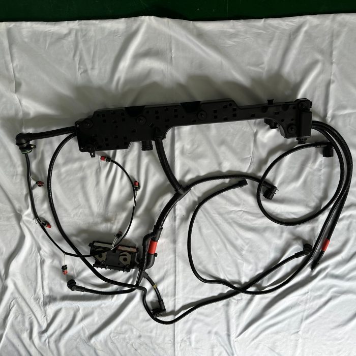 20495743 Volvo truck fuel injector VOE 20495743, Volvo heavy truck parts - Image 1